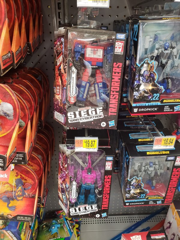 Transformers Siege Wave 5 Starting To Hit Stores In The US  (1 of 2)